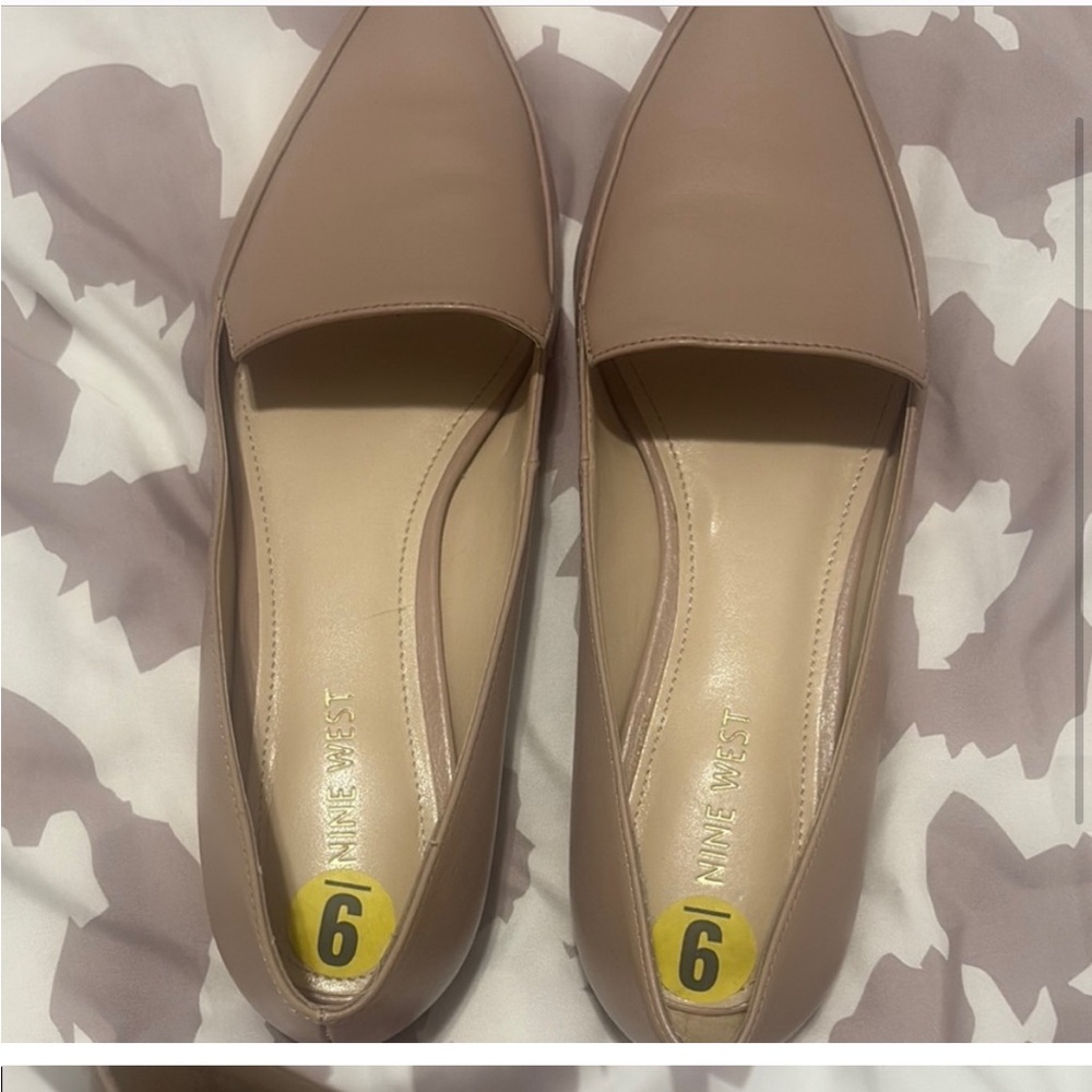 Nine West Women's Tan Flats
